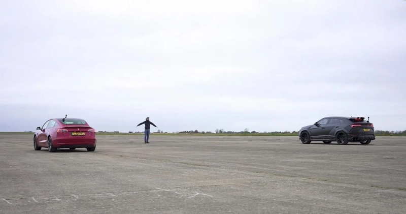 لامبورجيني تسلا خارجي