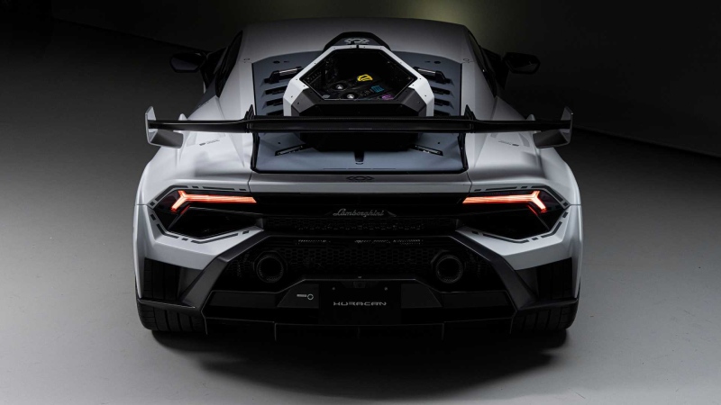 لامبورجيني هوراكان تايم تشيسر خارجي