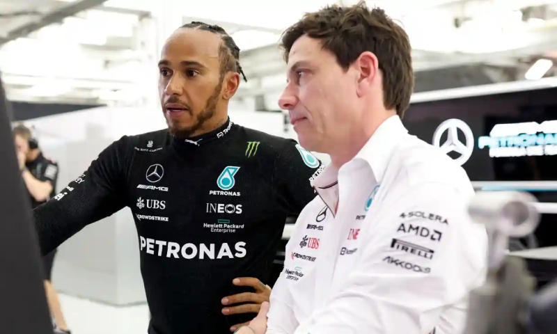 لويس هاميلتون بحرين