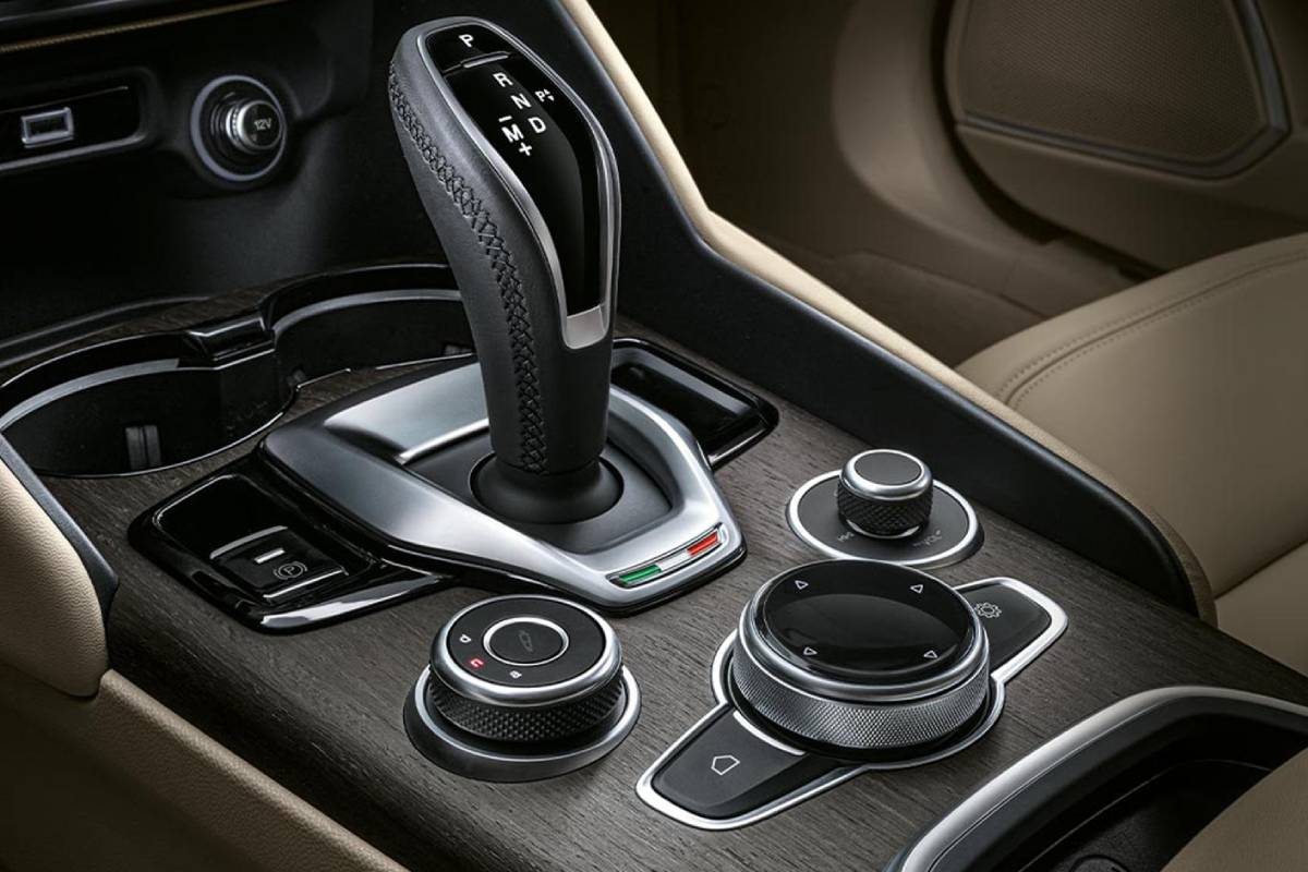 الفا روميو جوليا