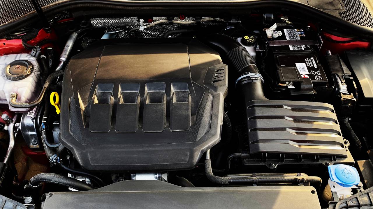 محرك اودي اس 3 هاتشباك