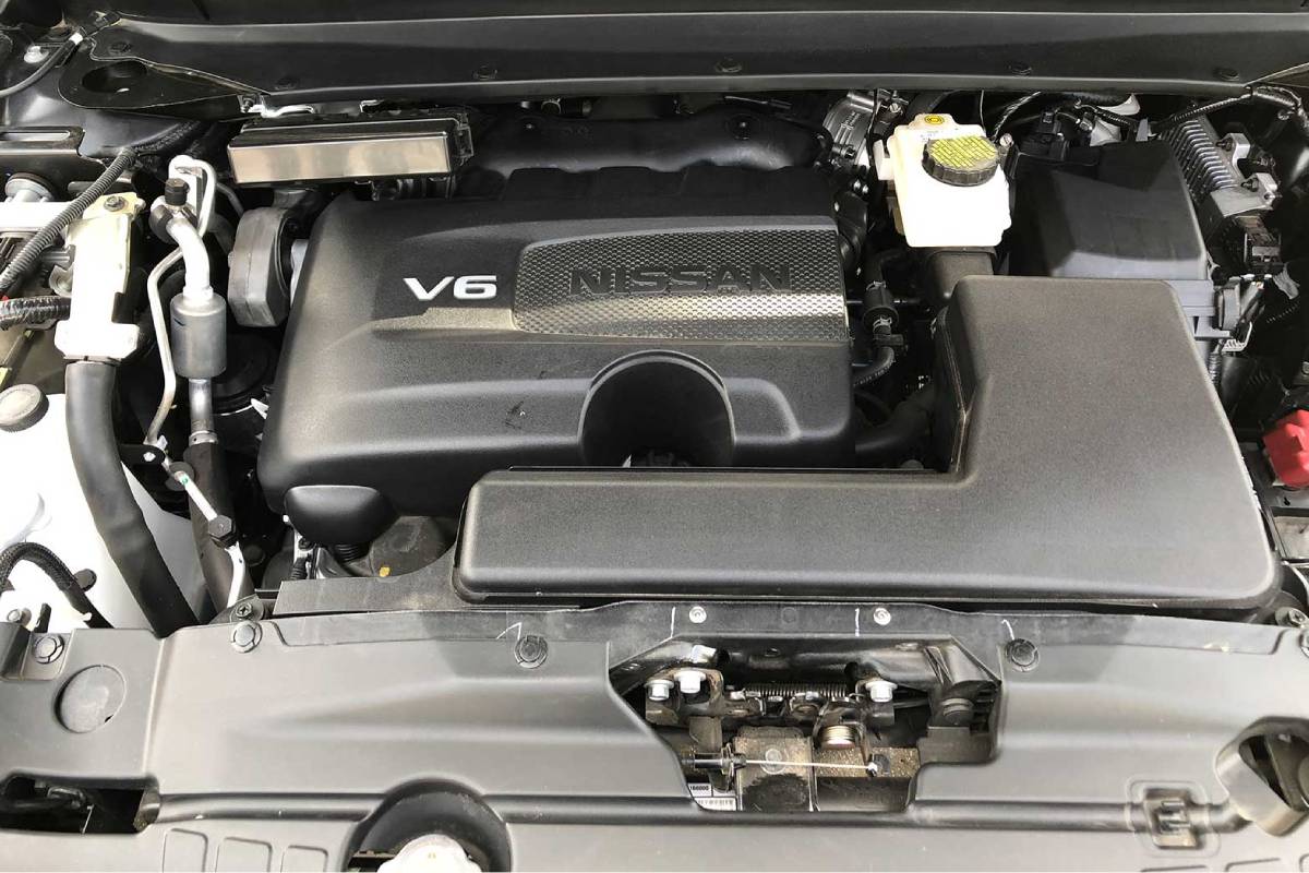 نيسان باثفاندر