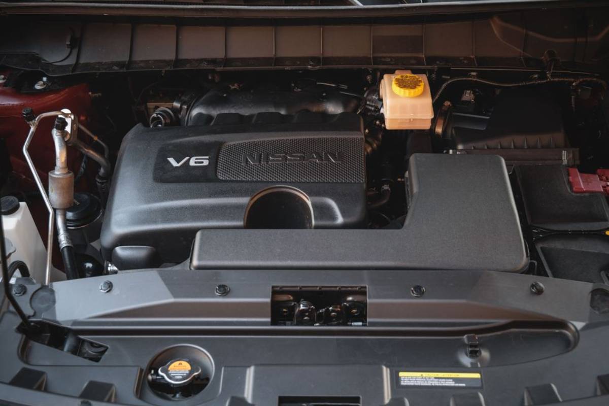 نيسان باثفاندر