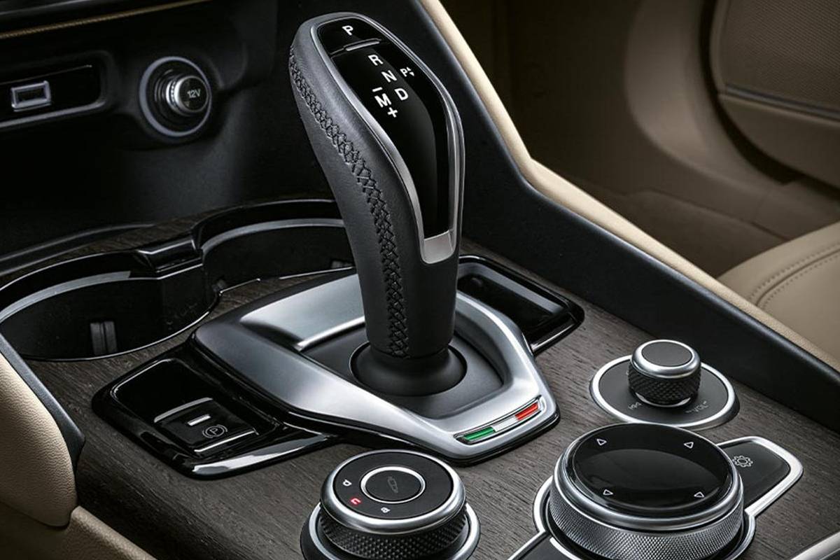 الفا روميو جوليا