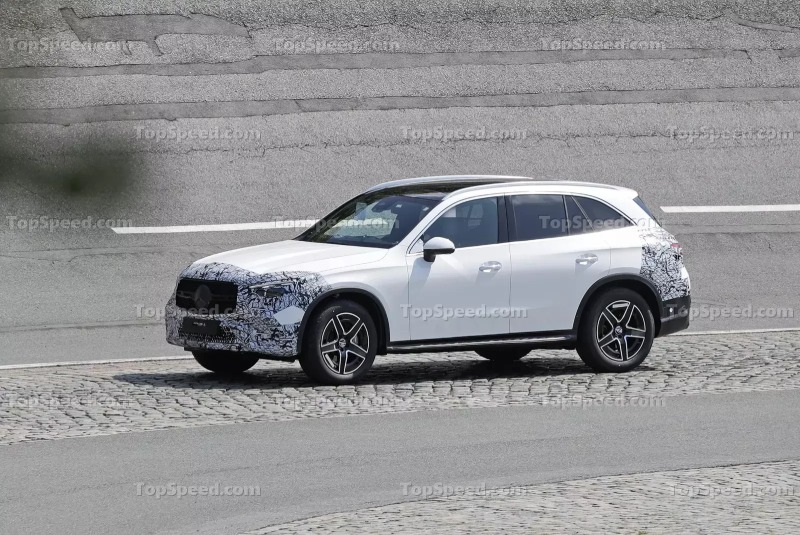 مرسيدس جي ال سي تجسسية 