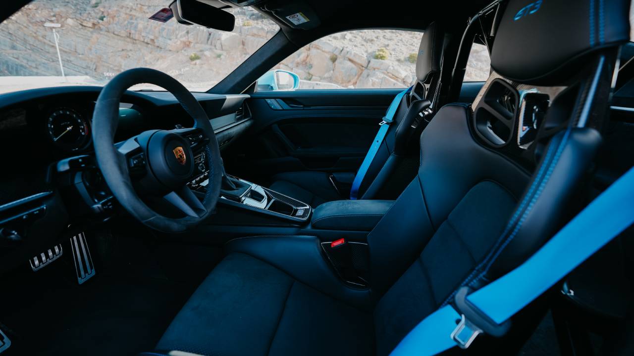 مقصورة بورشه 911 جي تي 3