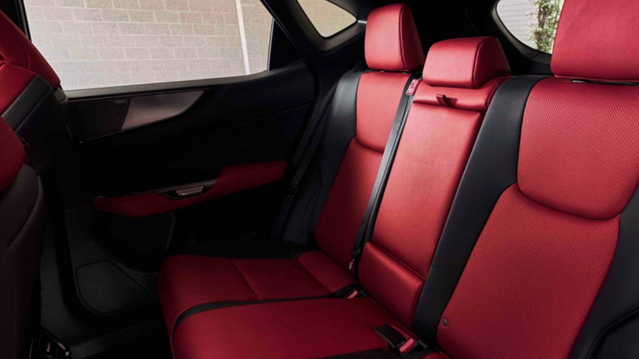 مقصورة لكزس NX