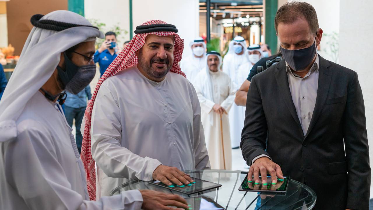 من اليسار سعود خوري  وأحمد عبد الجليل الفهيم ومارتن شولز