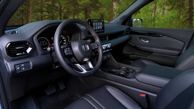 هوندا بايلوت داخلي