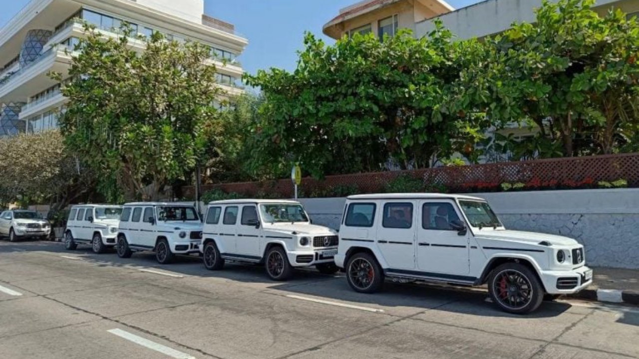 سيارات حراسة موكيش امباني (2)