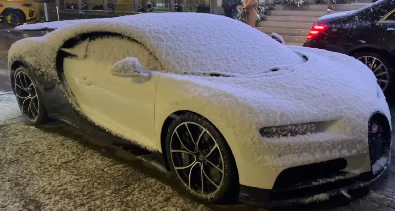 سيارات خارقة تحت الثلوج