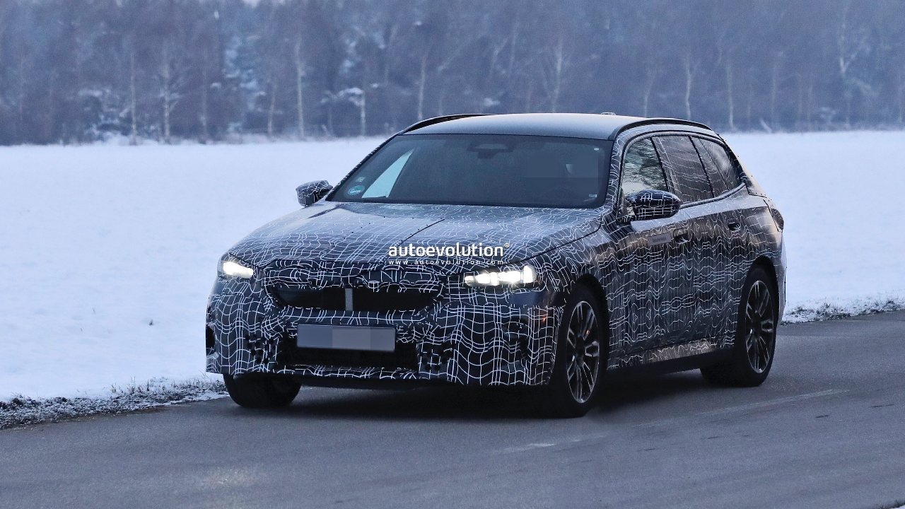 صور تجسسية (4)