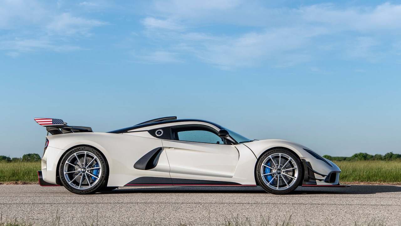 هينيسيس فينوم اف 5 ريفولوشن