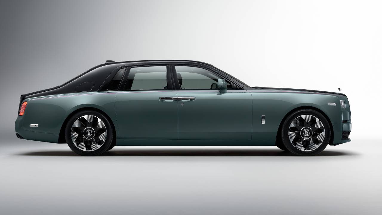 رولز رويس فانتوم السلسلة الثانية الأكثر تألقا