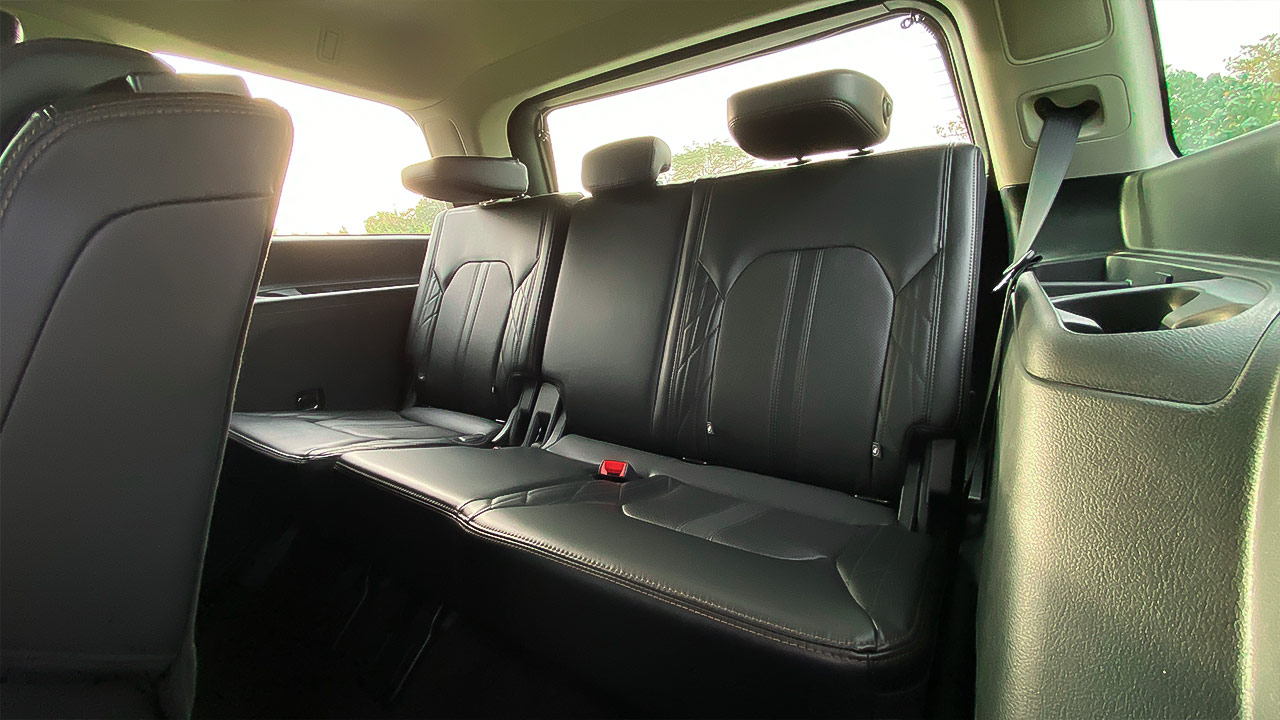 فورد اكبيديشن 2022 مناسب للعائلة