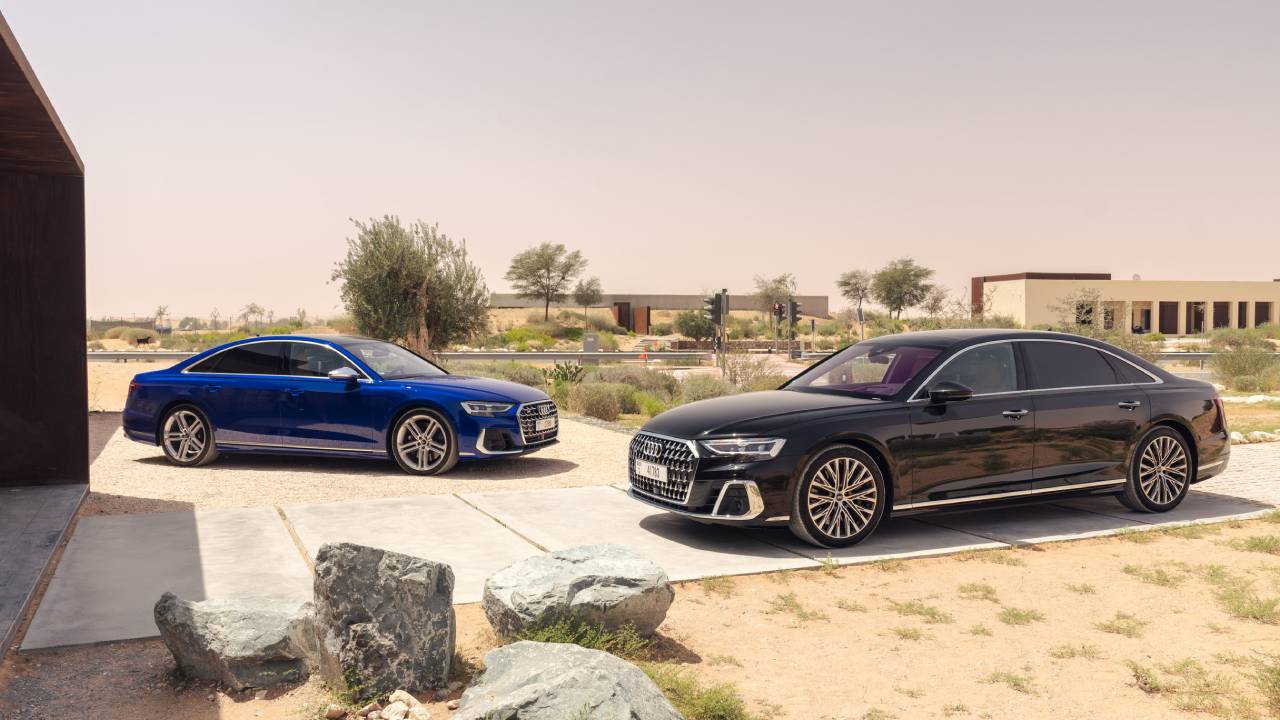 قيادة اودي a8 واودي s8