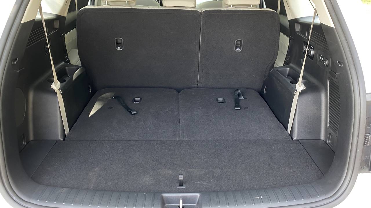 كيا سورينتو مساحات تخزين