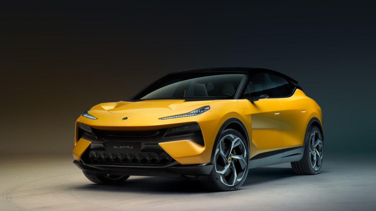 لوتس التري صفراء