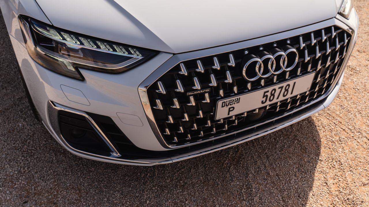 مقدمة اودي a8