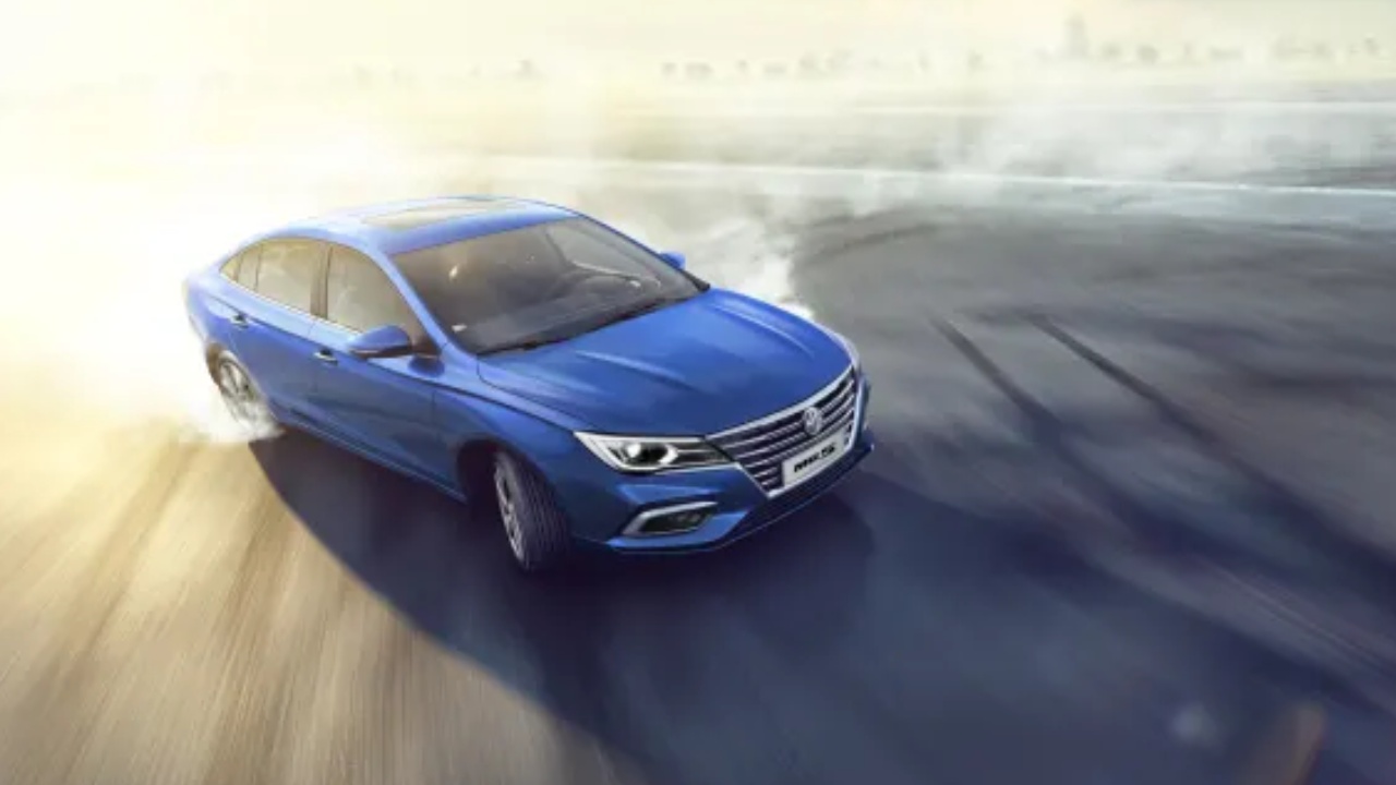 ام جي 5 سيدان عصرية