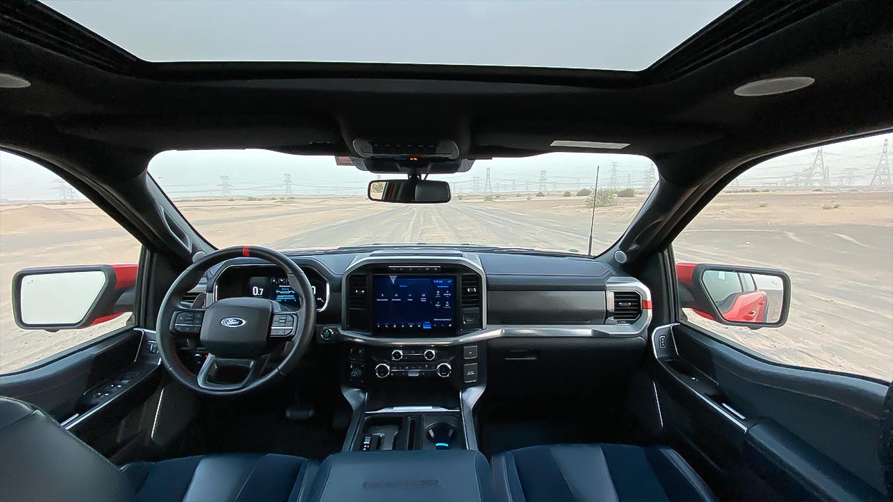 فورد اف 150 2022 المقصورة الداخلية