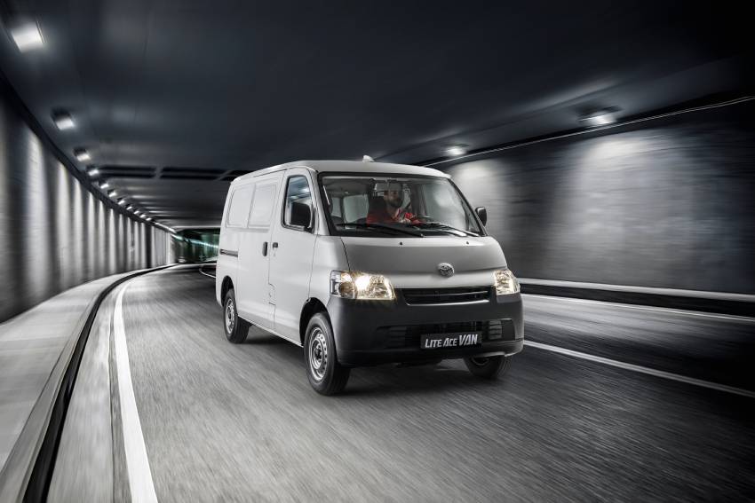 إطلاق تويوتا لايت إيس 