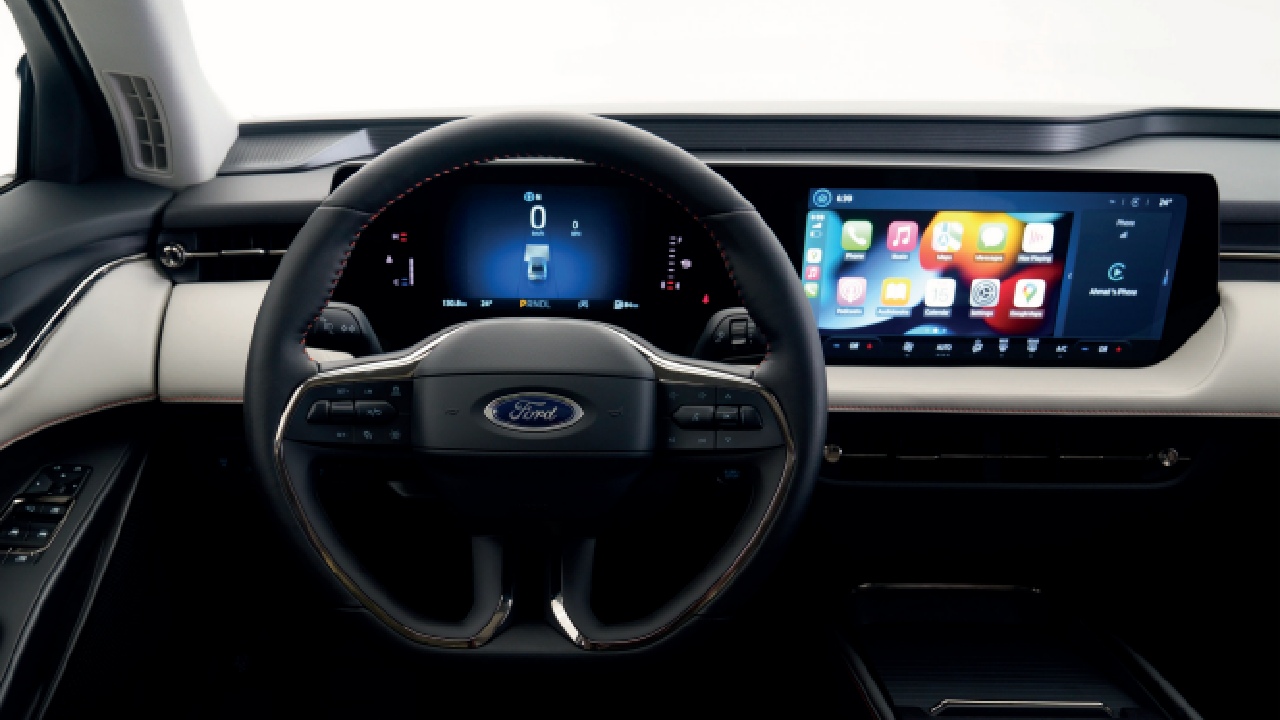 الشاشة المركزية في فورد توروس