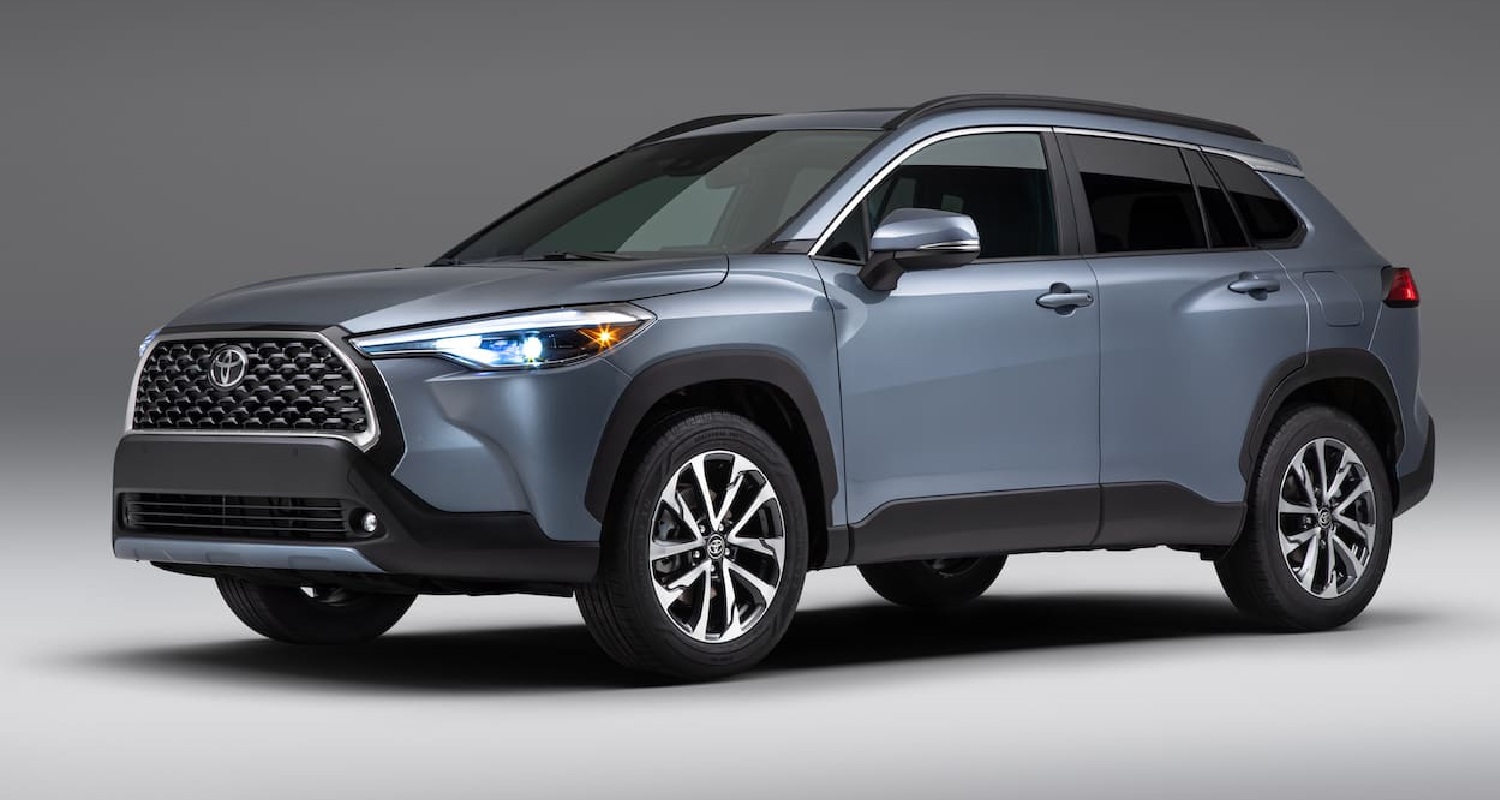 تويوتا كورولا كروس هايبرد