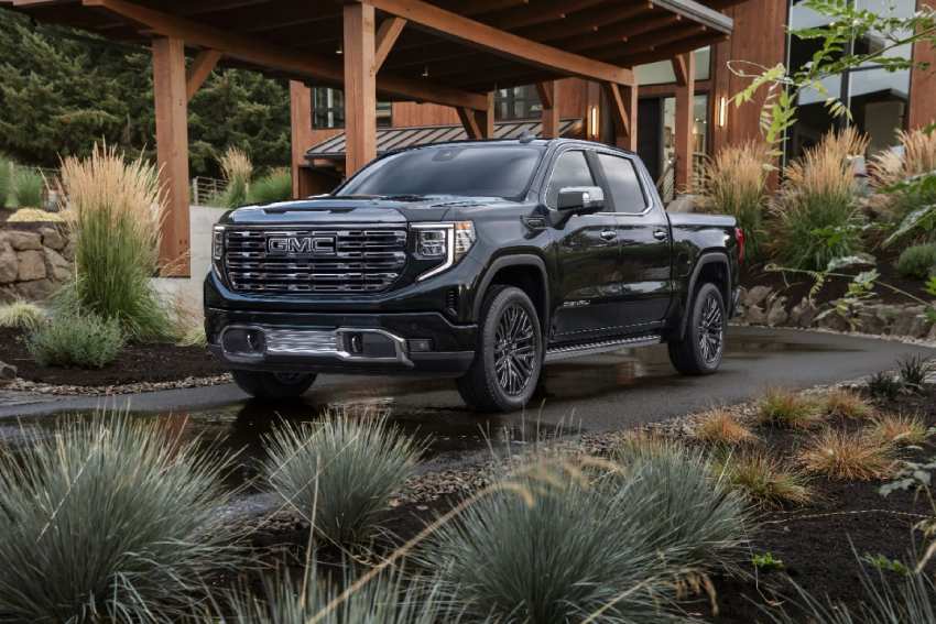  جنرال موتورز القطاع العام والخاص