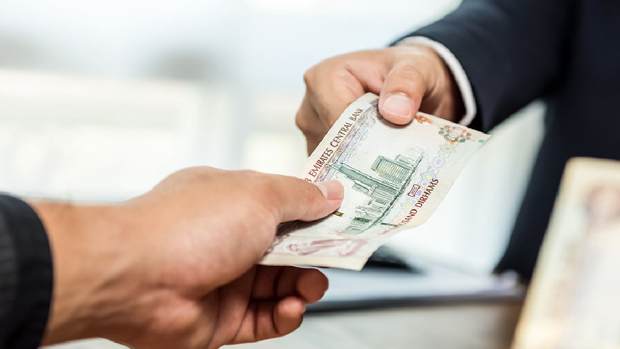 غرامة تأخر تجديد ملكية السيارة دبي