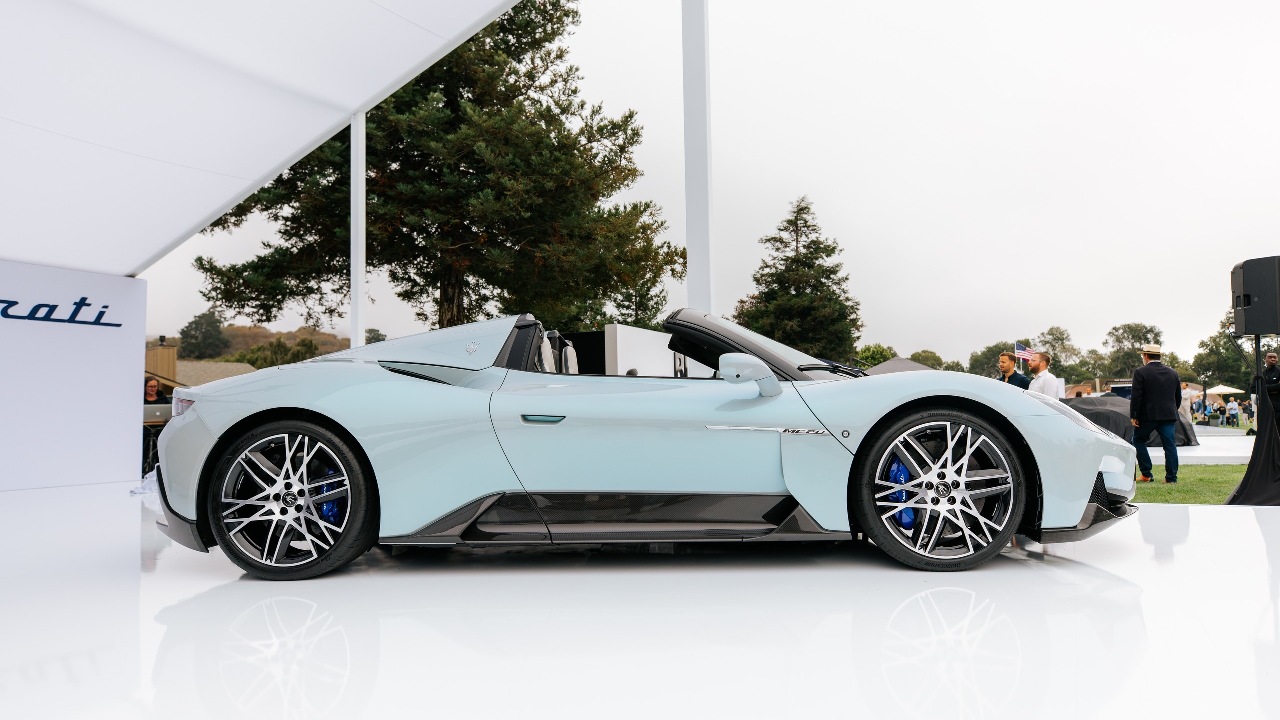 مازيراتي ام سي 20 سييلو من الجانب