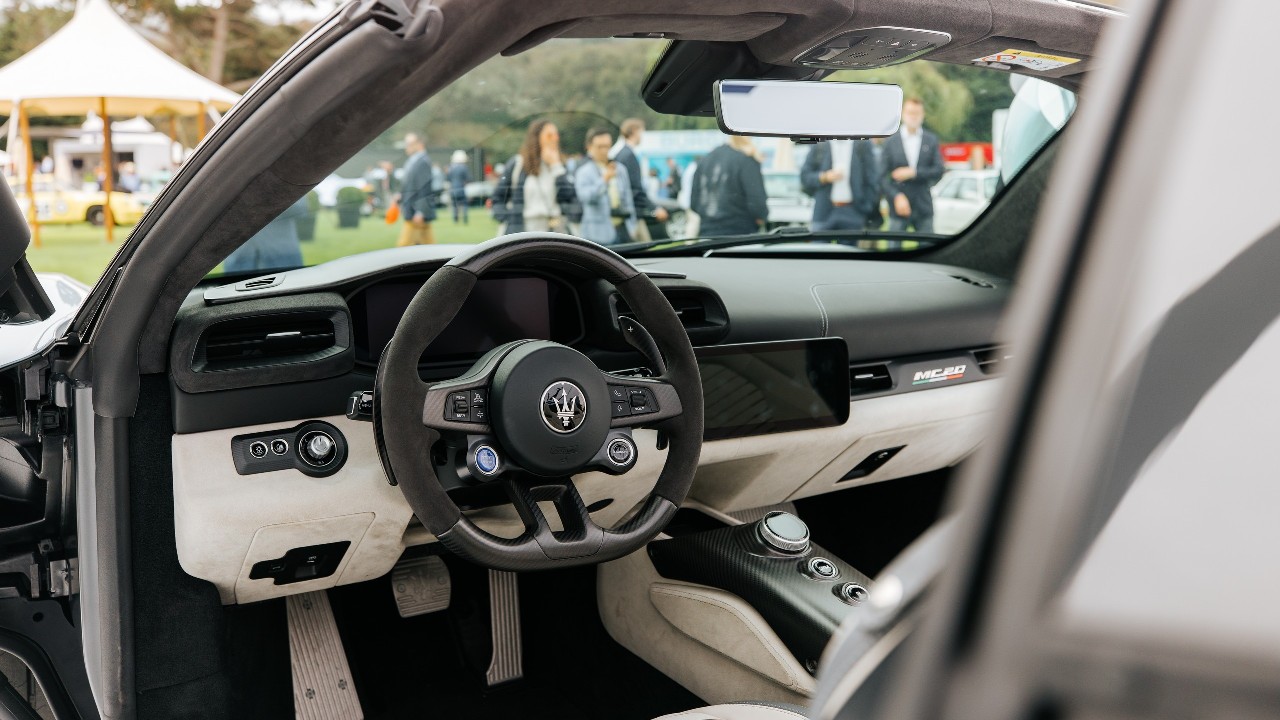 مقصورة مازيراتي ام سي 20 سييلو