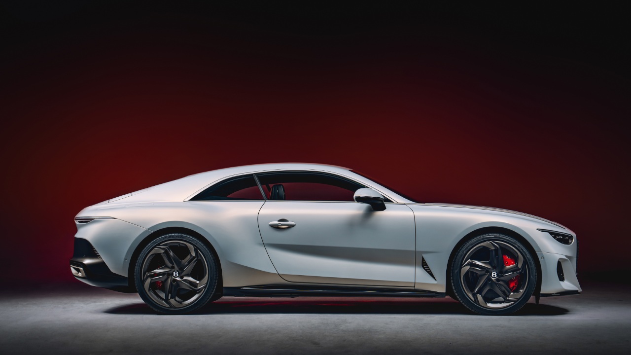 بنتلي مولينر باتور 3