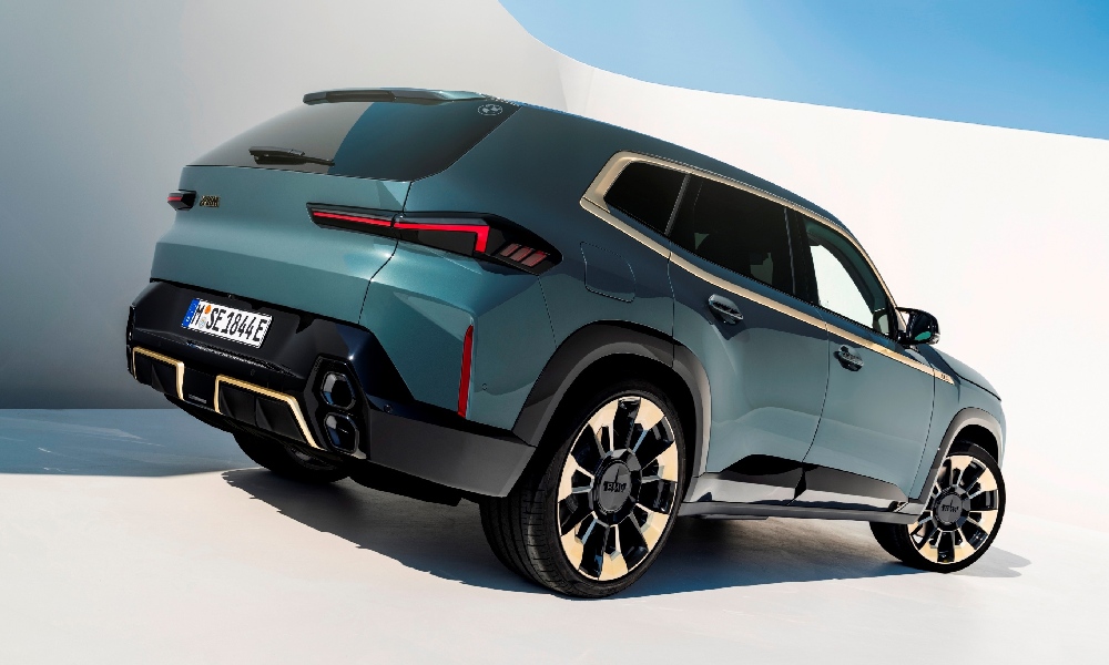 بي ام دبليو اكس (1)