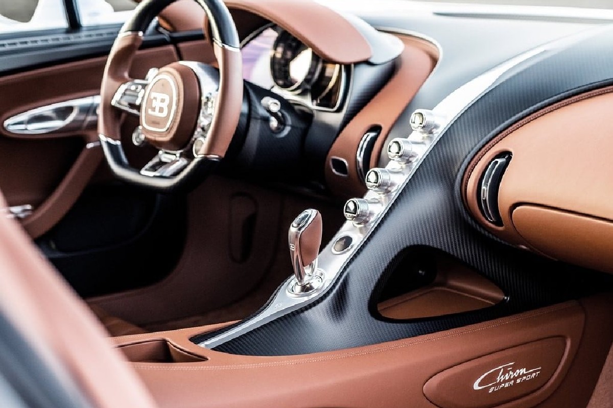 Bugatti Chiron Super Sport Interior