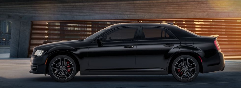 كرايسلر 300 سي بقوة كبيرة