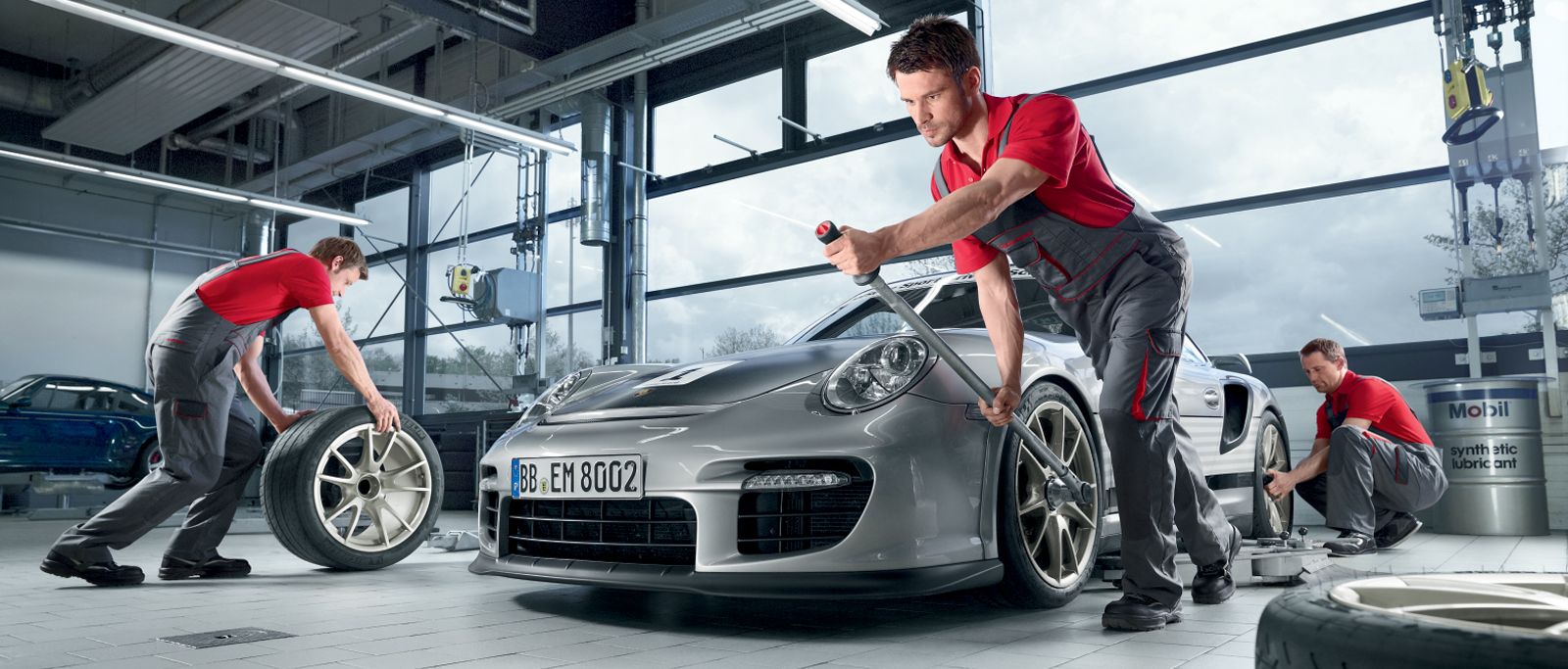 خدمة سيارات