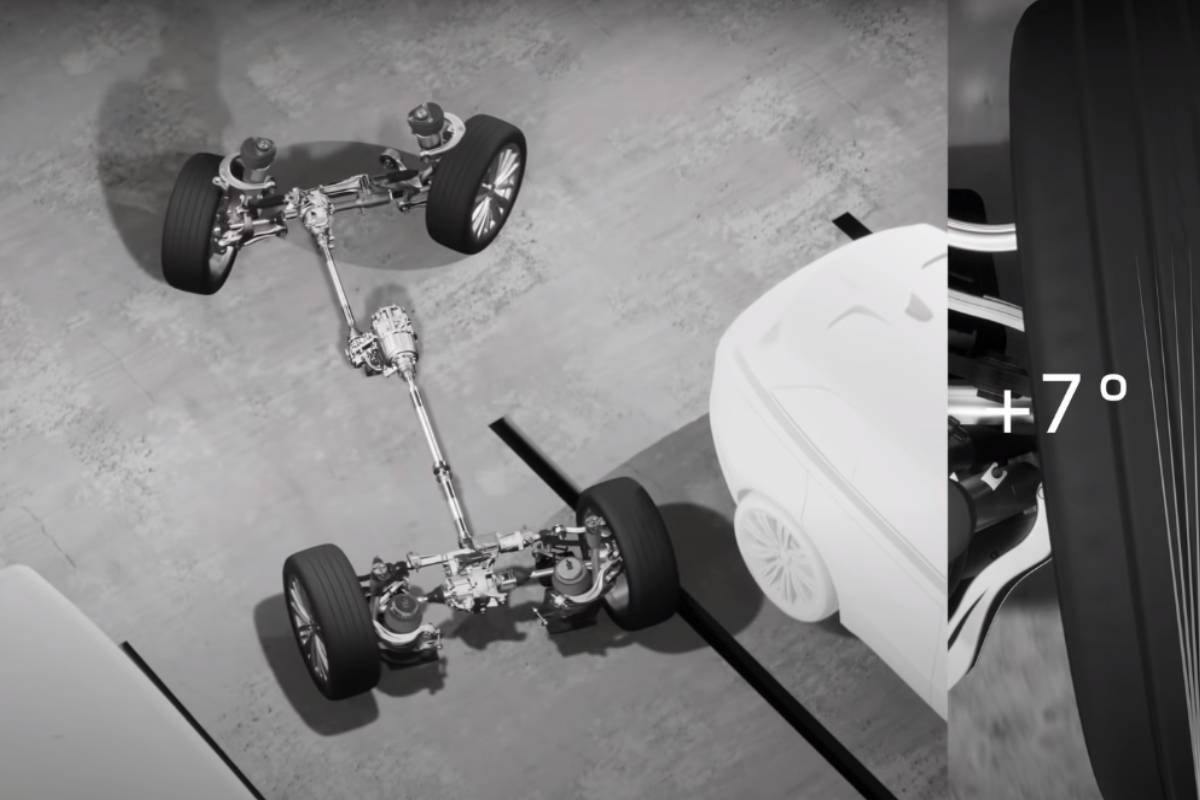 رنج روفر اس في 2022