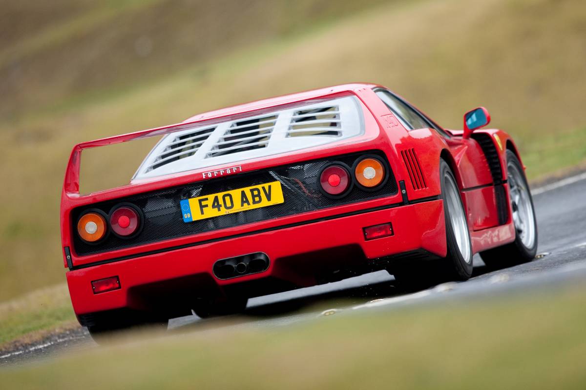 سيارات كلاسيكية