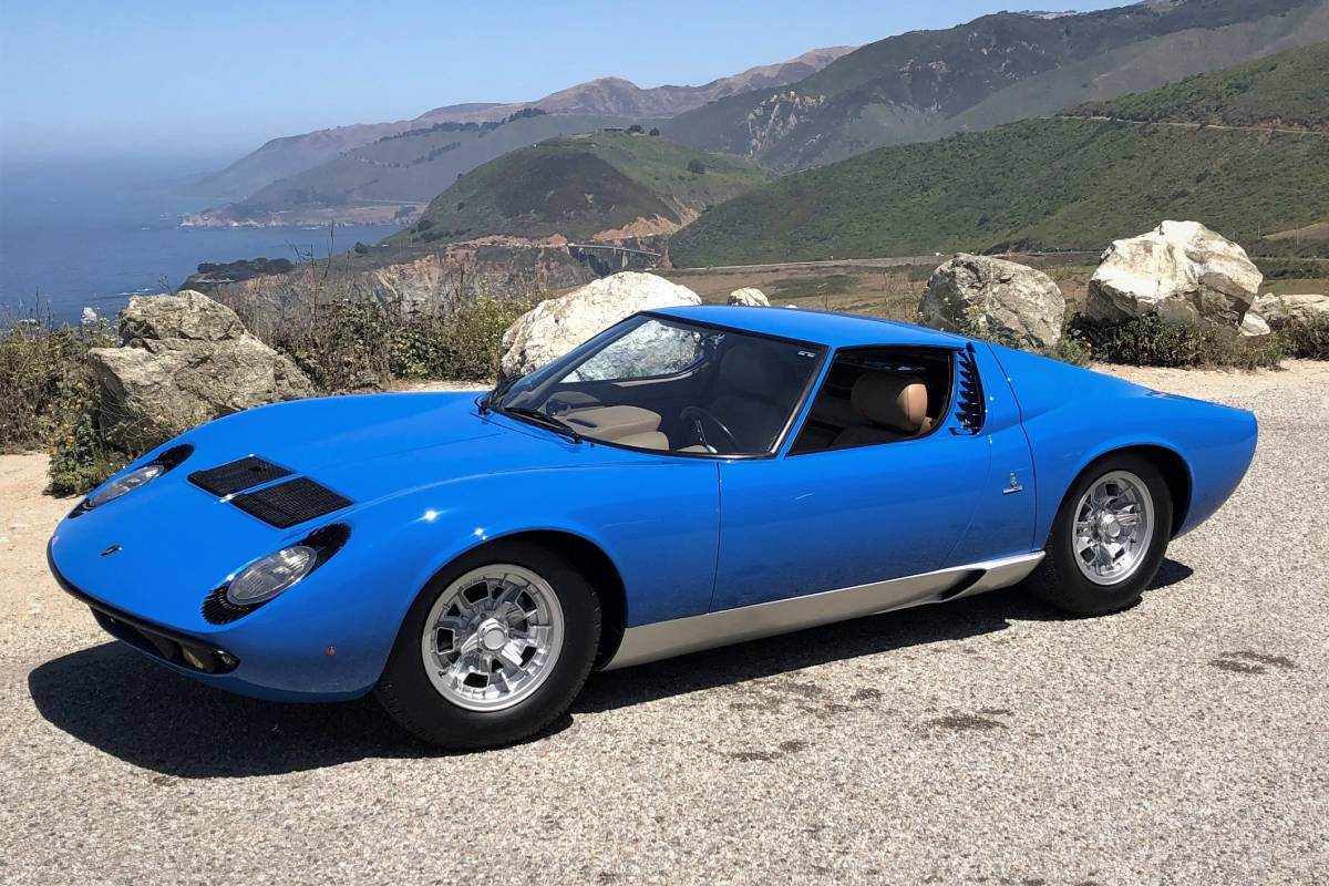 سيارات كلاسيكية