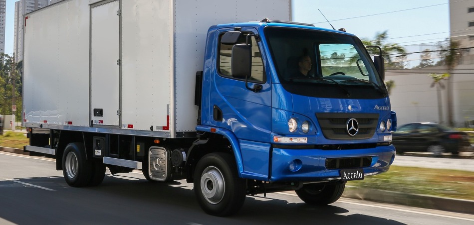 شاحنة مرسيدس