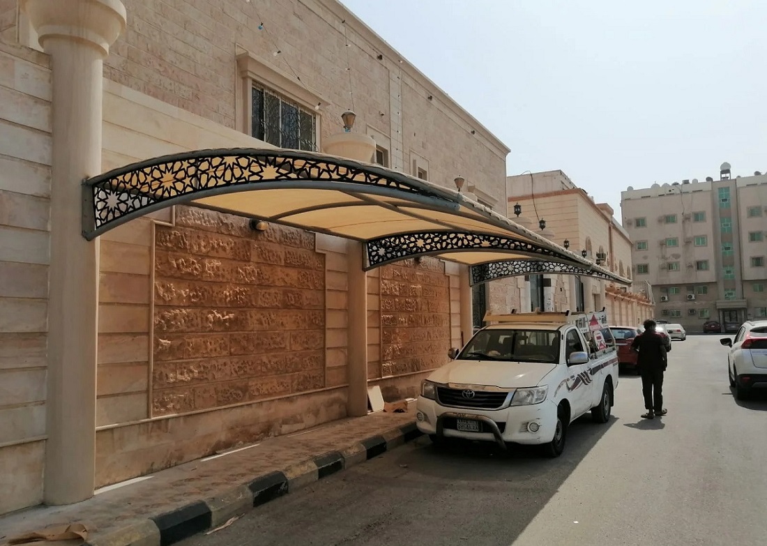 مظلات سيارات