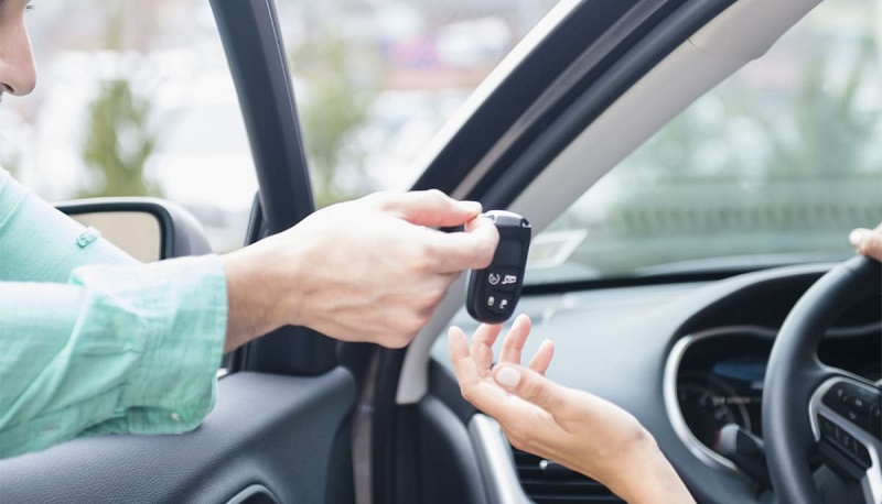 نقل ملكية السيارة