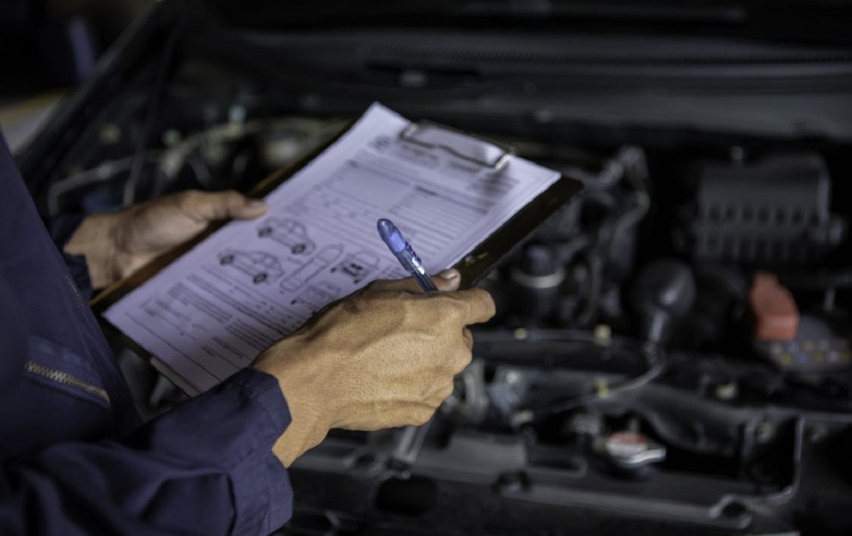 تغيير زيت السيارة