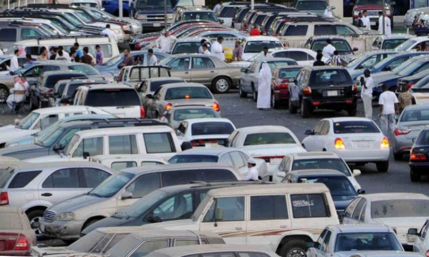 معارض السيارات