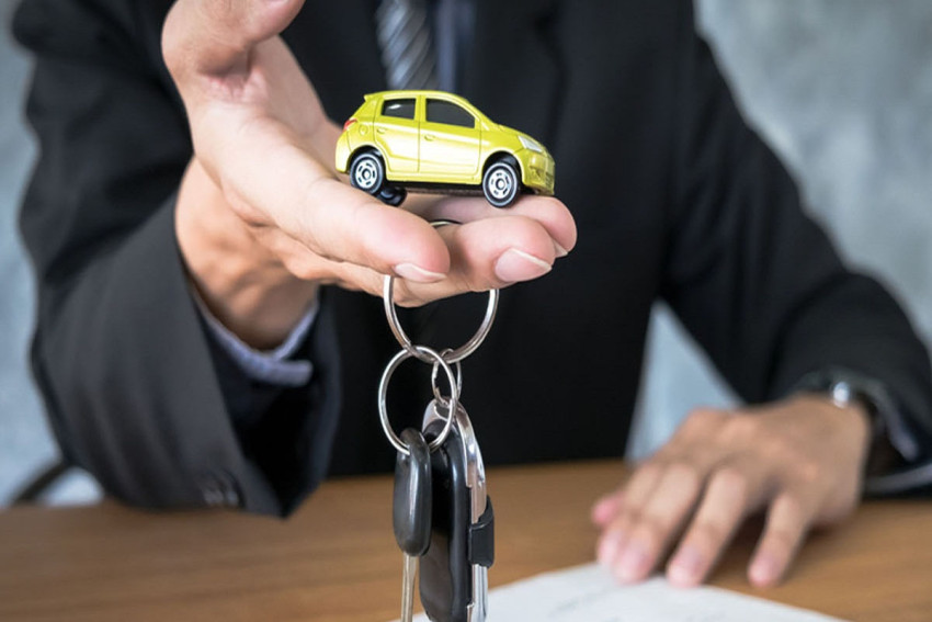 معرض سيارات