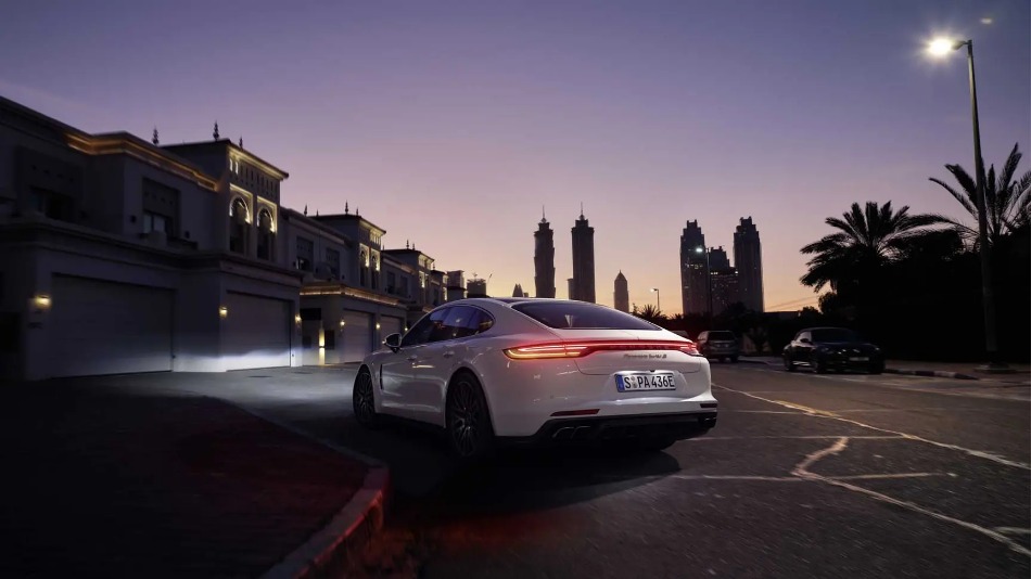 بورش باناميرا