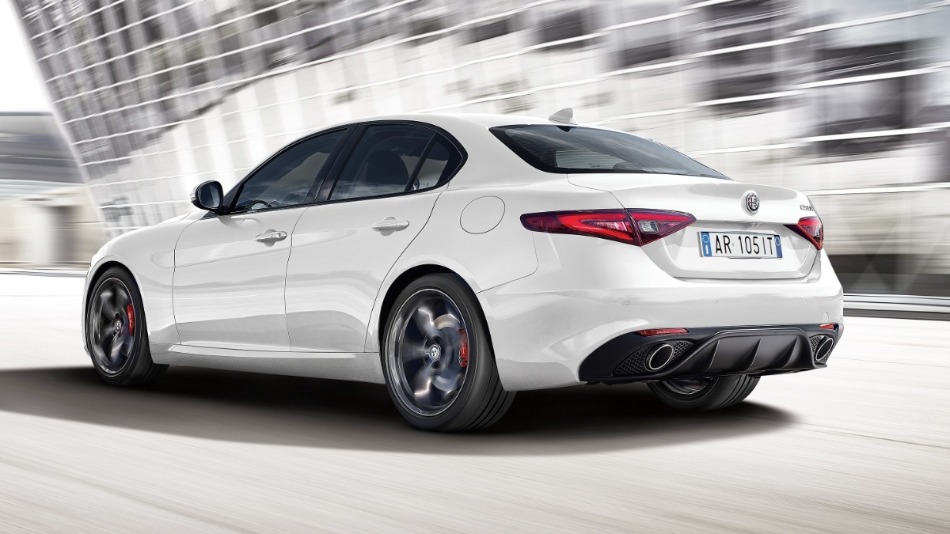 الفاروميو جوليا