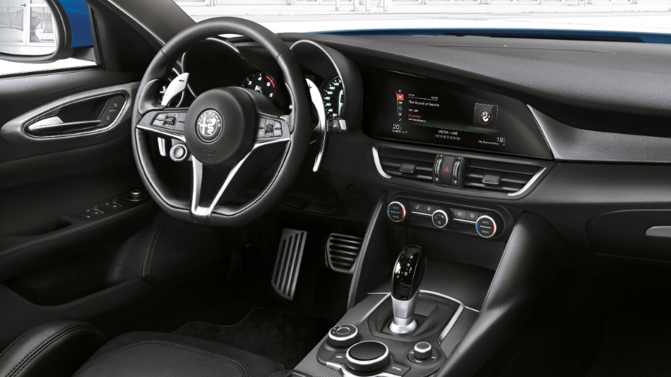 الفاروميو جوليا