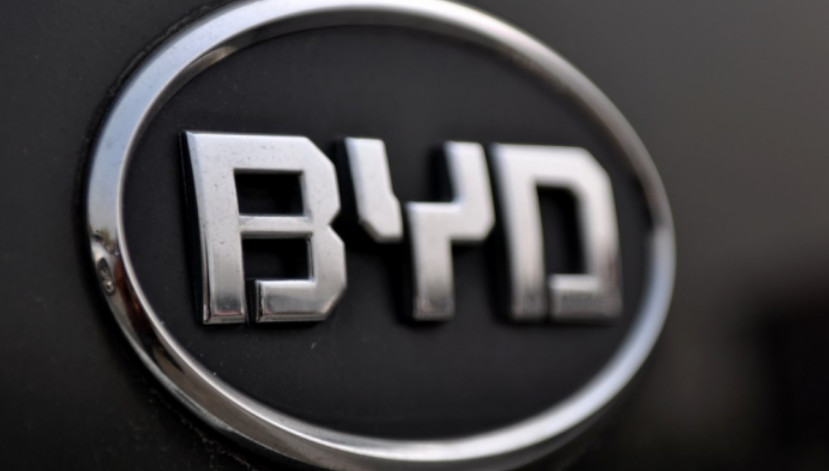 شعار السيارات الصينية بي واي دي